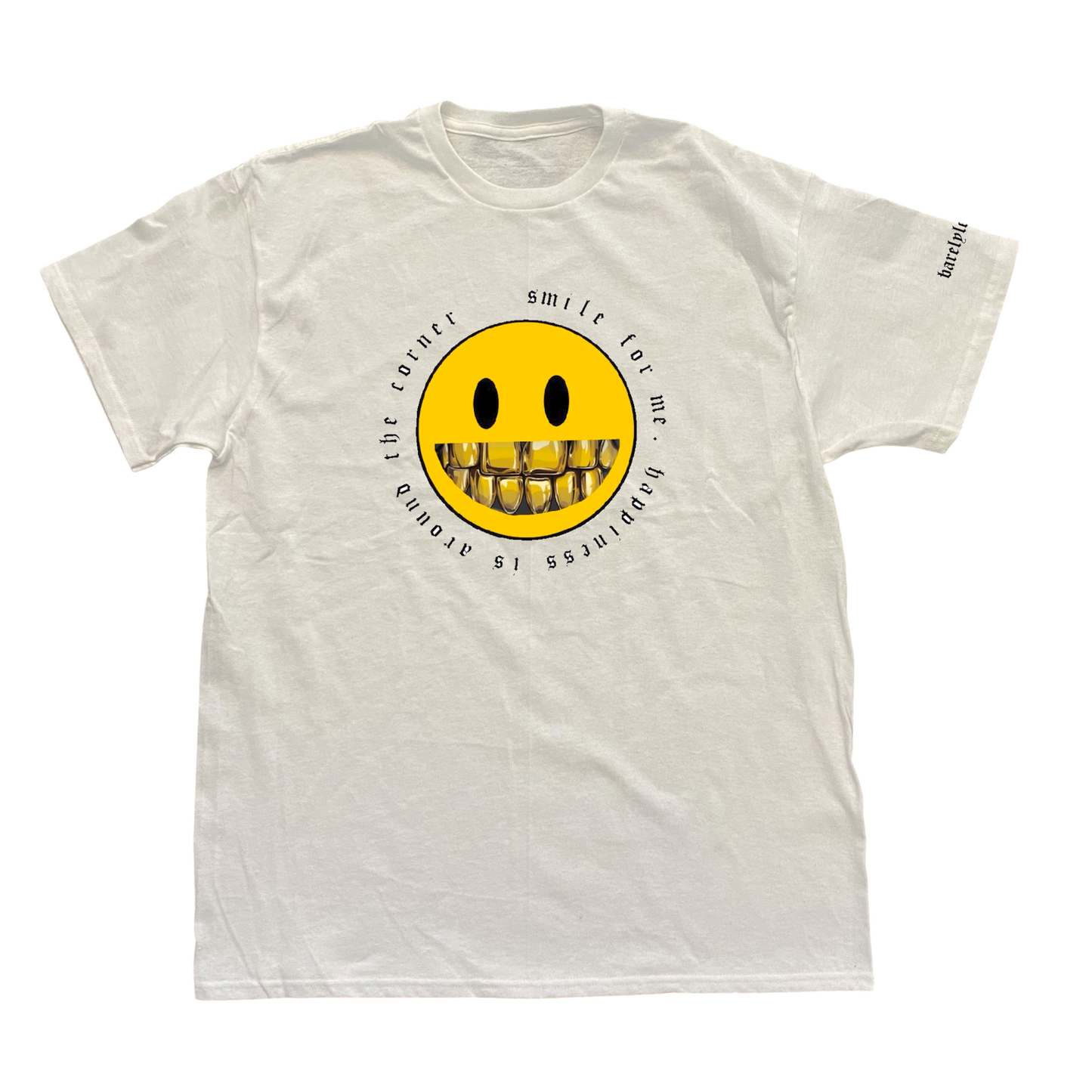 KEEP SMILING TEE